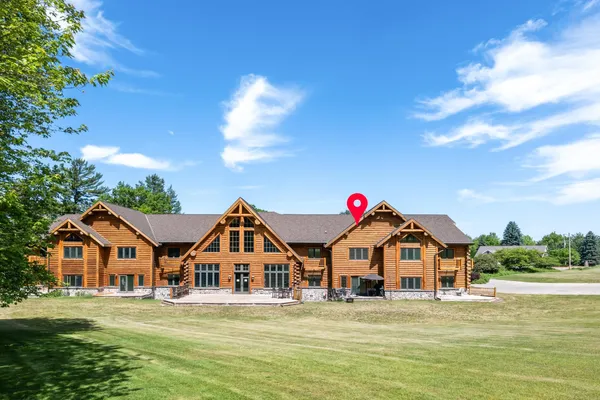 $274,900 | 695 South Street, Unit 8, Green Lake, WI 54941