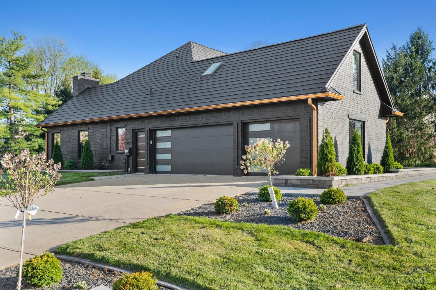 5 Perth Court Springboro, OH 45066 - Photo 6 of 73 Gallery Image 6