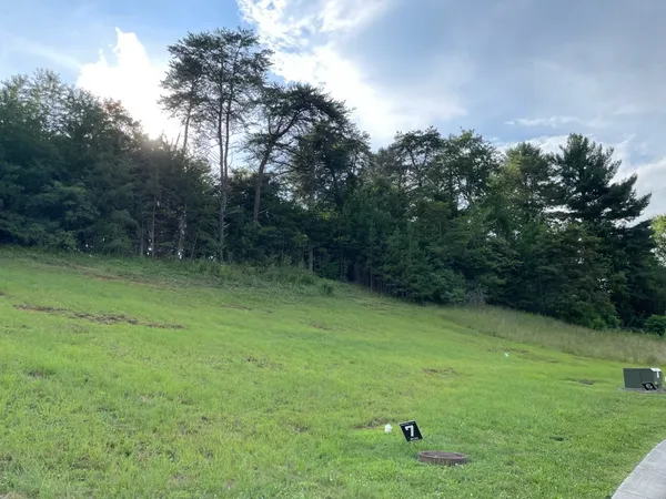 $22,500 | 154 Brighton Place, Bristol, TN 37620