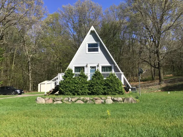 $199,900 | 1135 Marsh Road, Plainwell, MI 49080