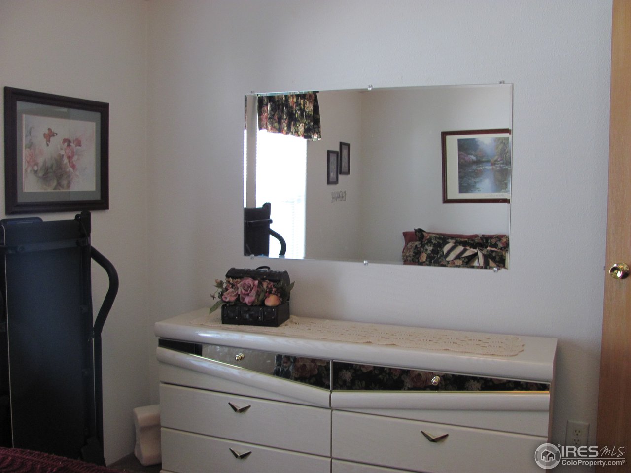 811 Saunders Road Fort Morgan, CO 80701 - Photo 17 of 33 Bedroom 2