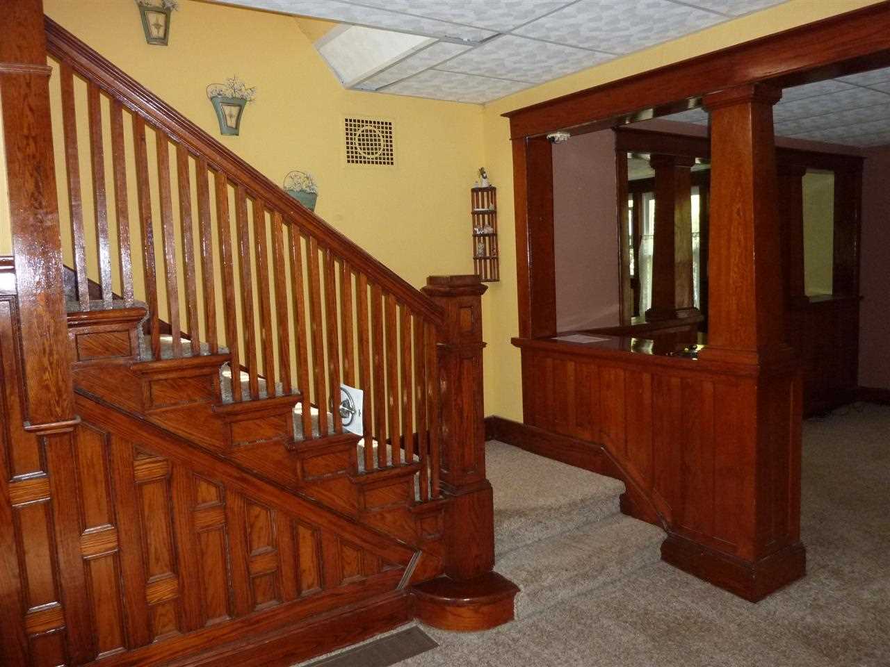 229 West 7th Street Rochester, IN 46975 - Photo 2 of 7