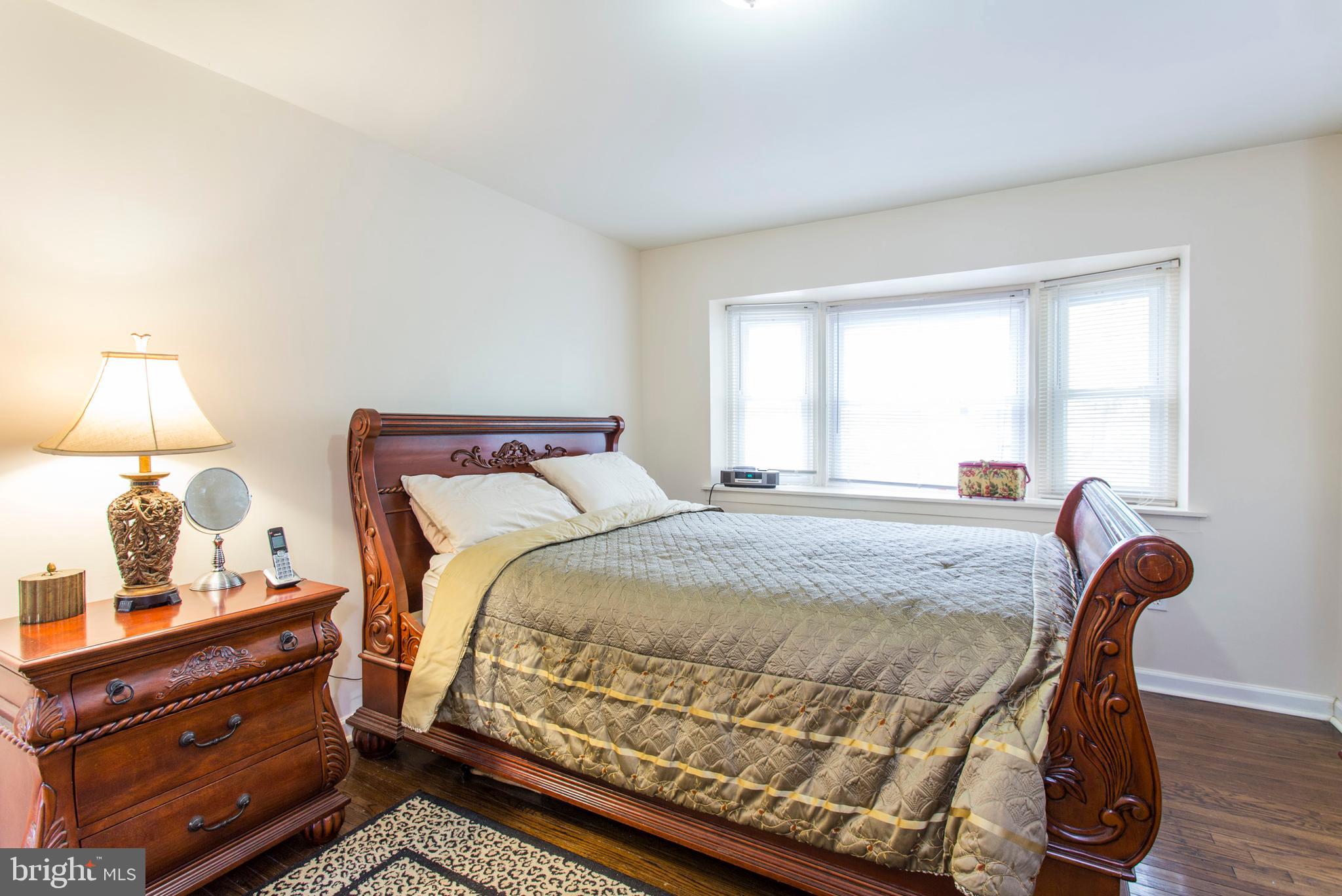 6632 Lotus Road Philadelphia, PA 19151 - Photo 16 of 28 Main Bedroom