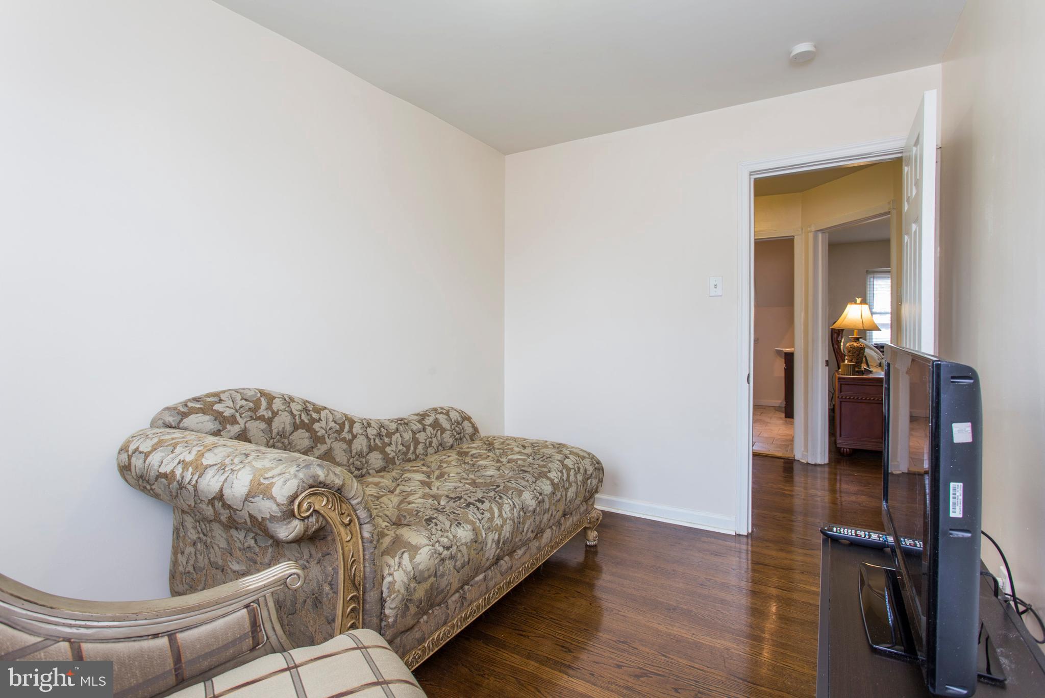 6632 Lotus Road Philadelphia, PA 19151 - Photo 19 of 28 Third Bedroom