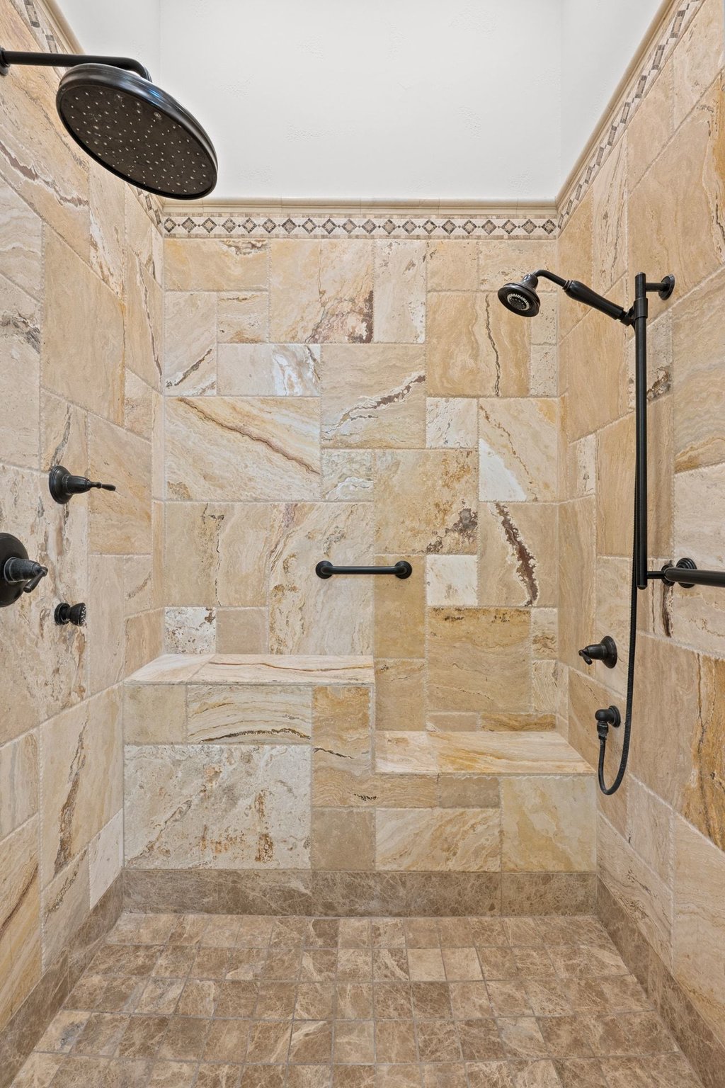 102 Long Point Cove Georgetown, TX 78628 - Photo 23 of 36 a bathroom with a shower