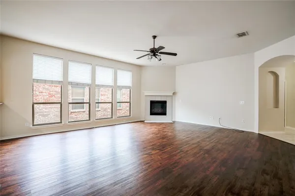 $2,195 | 7612 Burton Lane, McKinney, TX 75070