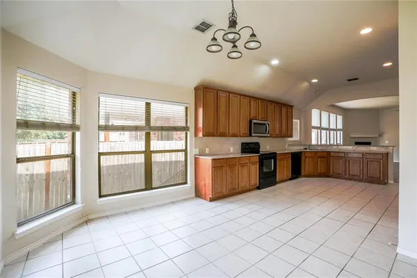$2,195 | 7612 Burton Lane, McKinney, TX 75070