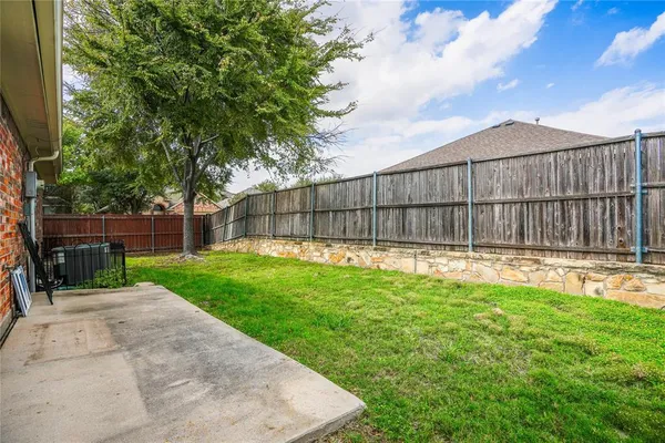 $2,195 | 7612 Burton Lane, McKinney, TX 75070