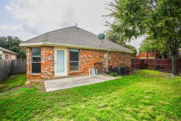 $2,195 | 7612 Burton Lane, McKinney, TX 75070