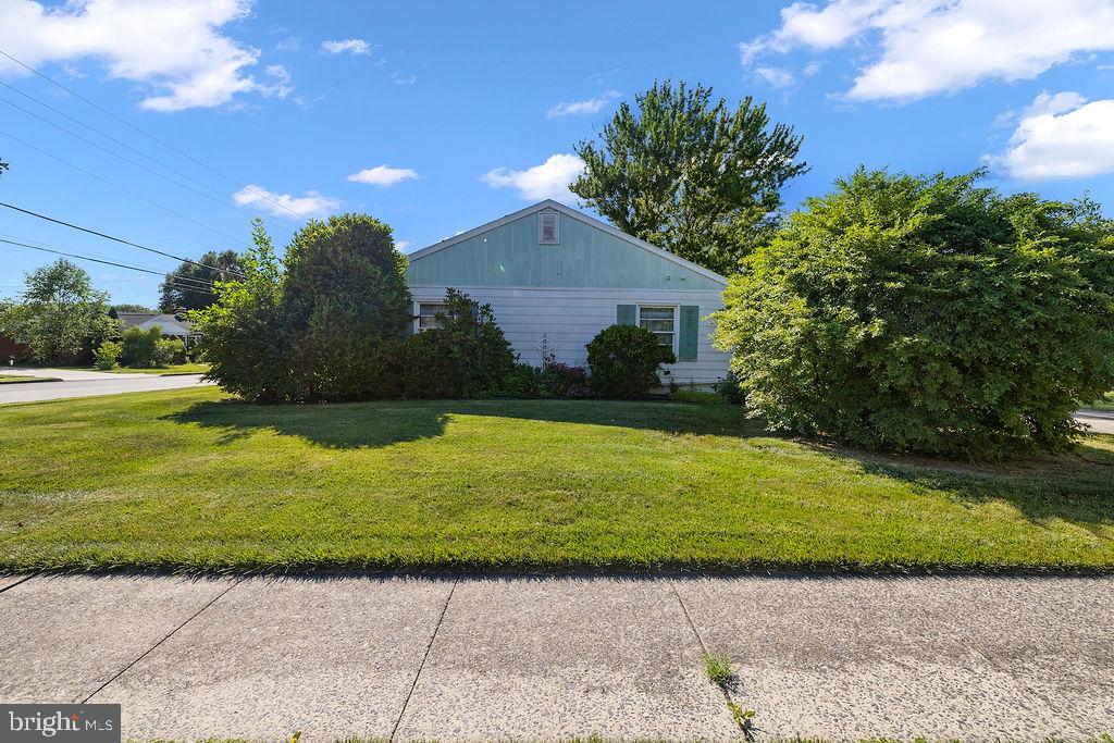 409 Queen Street Gettysburg, PA 17325 - Photo 8 of 46
