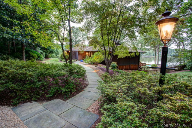 10989 Laurel Point Road Gloucester, VA 23061 - Photo 19 of 45 Gallery Image 19