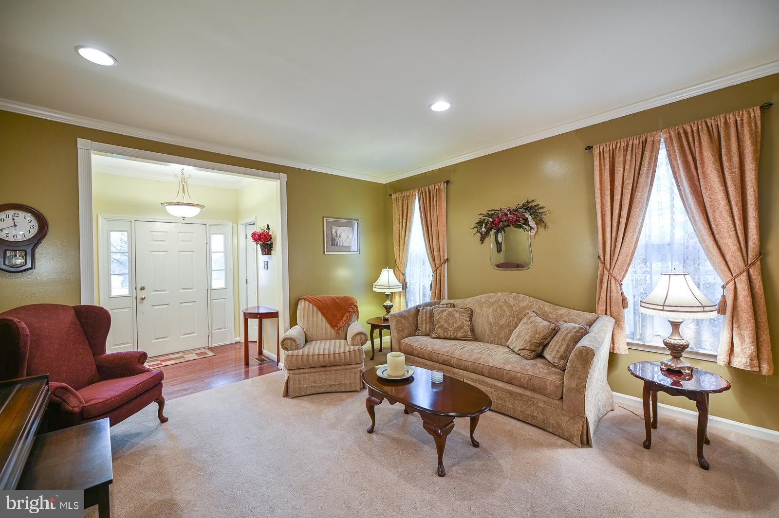 730 Queen Road Collegeville, PA 19426 - Photo 2 of 45 Gallery Image 2