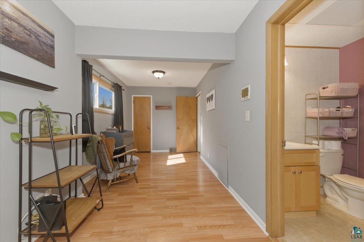 5130 Juniata Street Duluth, MN 55804 - Photo 8 of 29