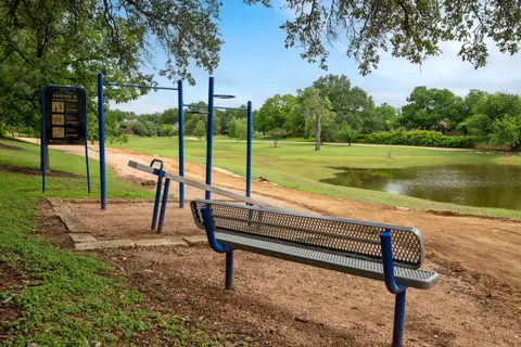 $700,000 | 3908 Valley View, Round Rock, TX 78681