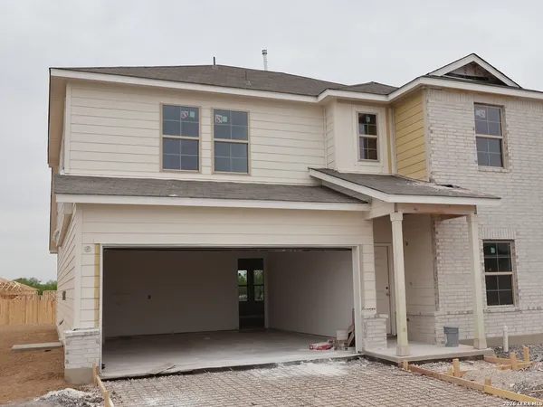 $329,990 | 4814 Rio Ruidoso, Von Ormy, TX 78073