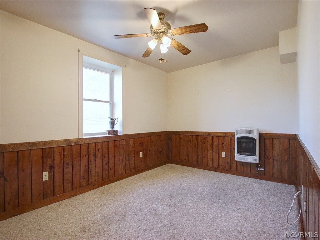 15208 Green Acres Road Beaverdam, VA 23015 - Photo 27 of 50 This room could be an office. It has a wall mount