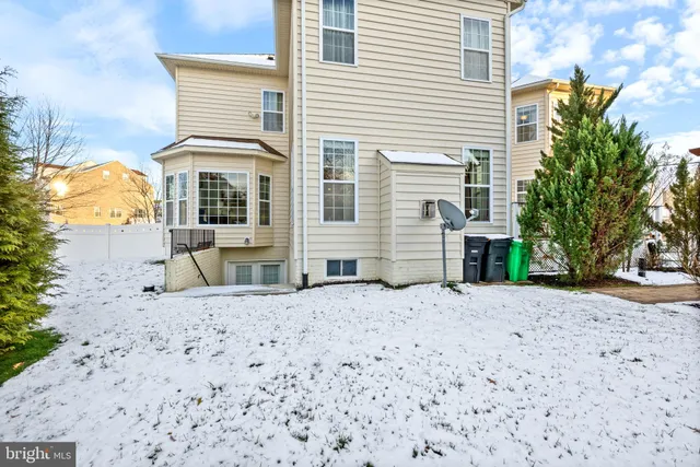 $6,000 | 4301 High Holly Court, Upper Marlboro, MD 20772