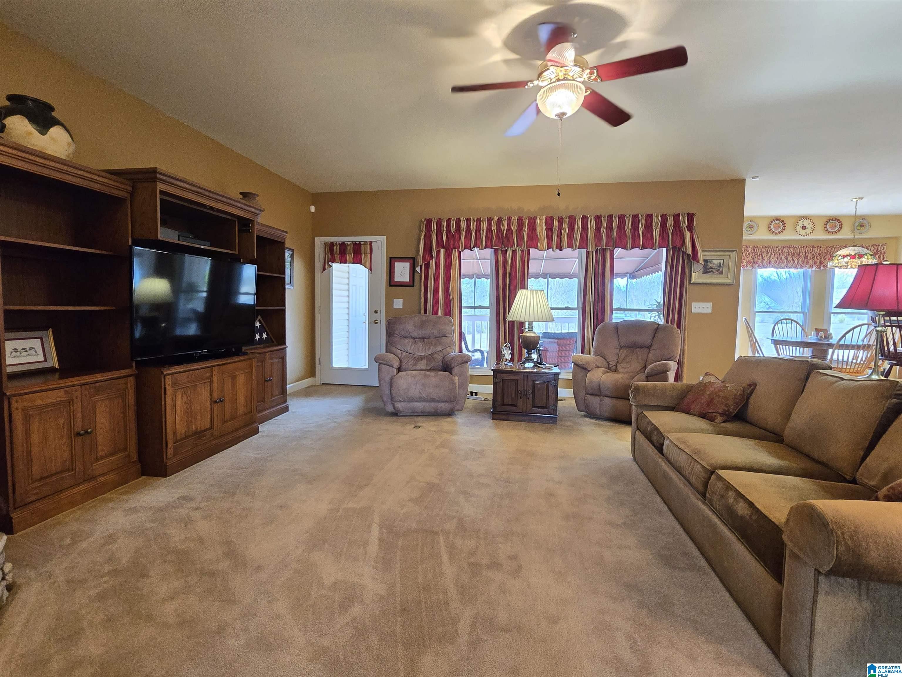 6767 Harpers Dairy Loop Bessemer, AL 35022 - Photo 9 of 71