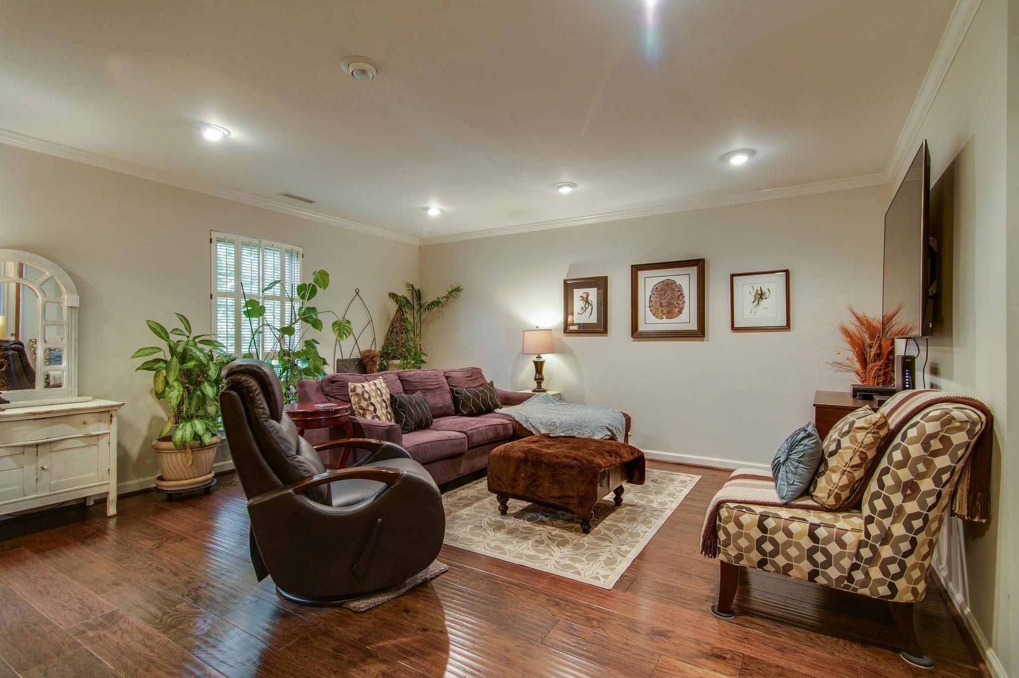 949 General George Patton Road Nashville, TN 37221 - Photo 6 of 25 a living room with furniture