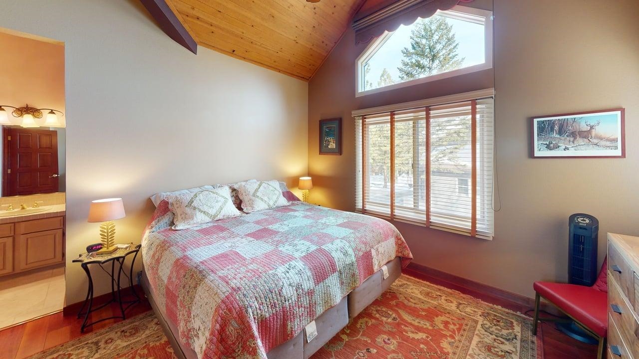 3600 Chateau Road, Unit 2 Mammoth Lakes, CA 93546 - Photo 10 of 27 View of mountain backdrop