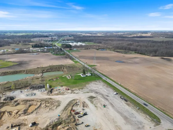 $350,000 | 5290 Highway 15, Warsaw, IN 46582