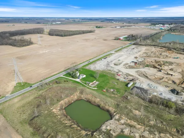 $350,000 | 5290 Highway 15, Warsaw, IN 46582