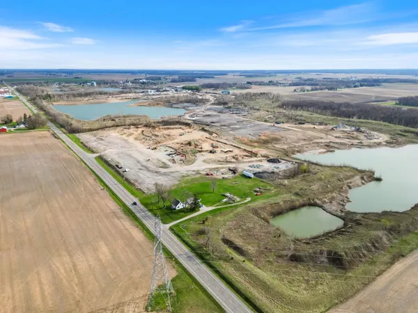 $350,000 | 5290 Highway 15, Warsaw, IN 46582