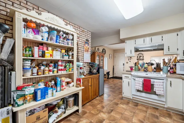 $350,000 | 5290 Highway 15, Warsaw, IN 46582