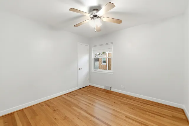 $3,600 | 4656 North Narragansett Avenue, Harwood Heights, IL 60706