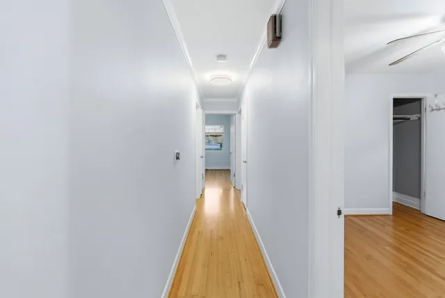 $3,600 | 4656 North Narragansett Avenue, Harwood Heights, IL 60706