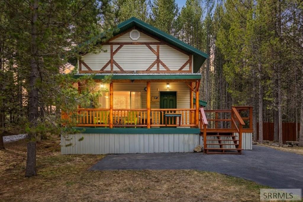 4010 Coyote Road Island Park, ID 83429 - Photo 3 of 62