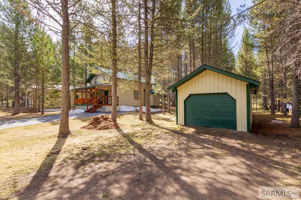 4010 Coyote Road Island Park, ID 83429 - Photo 50 of 62