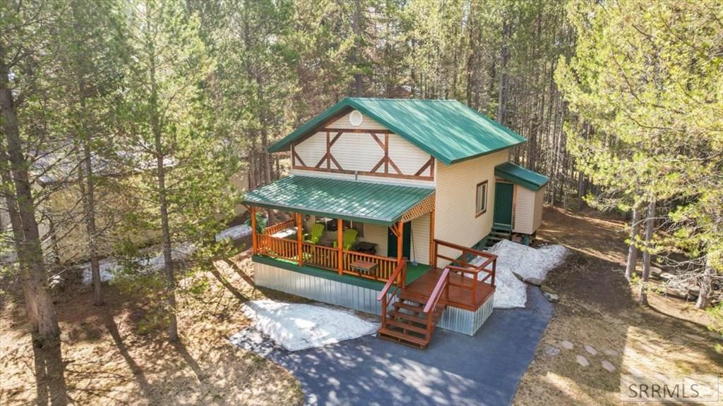 4010 Coyote Road Island Park, ID 83429 - Photo 7 of 62