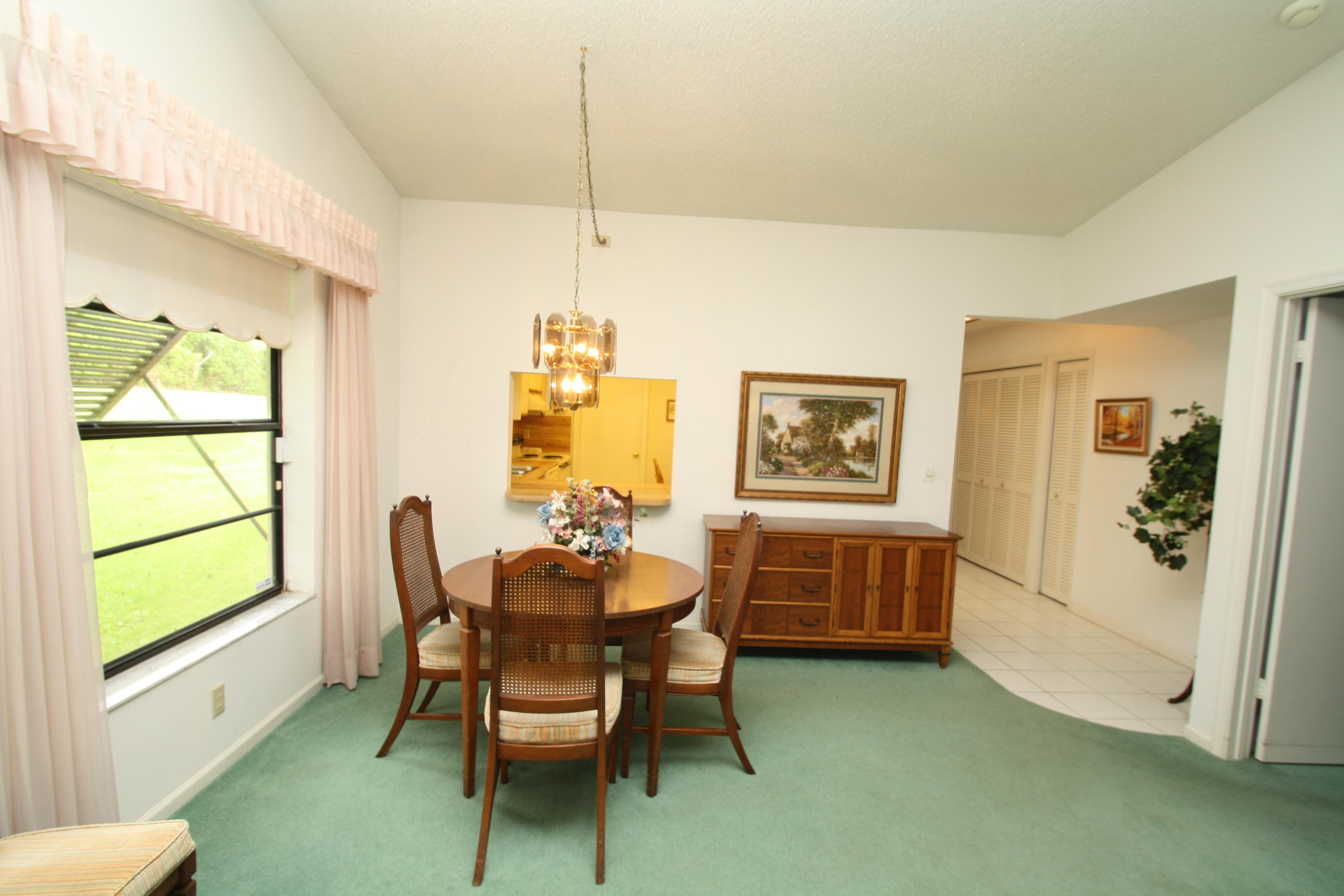 2 Ridge Pointe Drive, Unit F Boynton Beach, FL 33435 - Photo 11 of 29 Dining Room