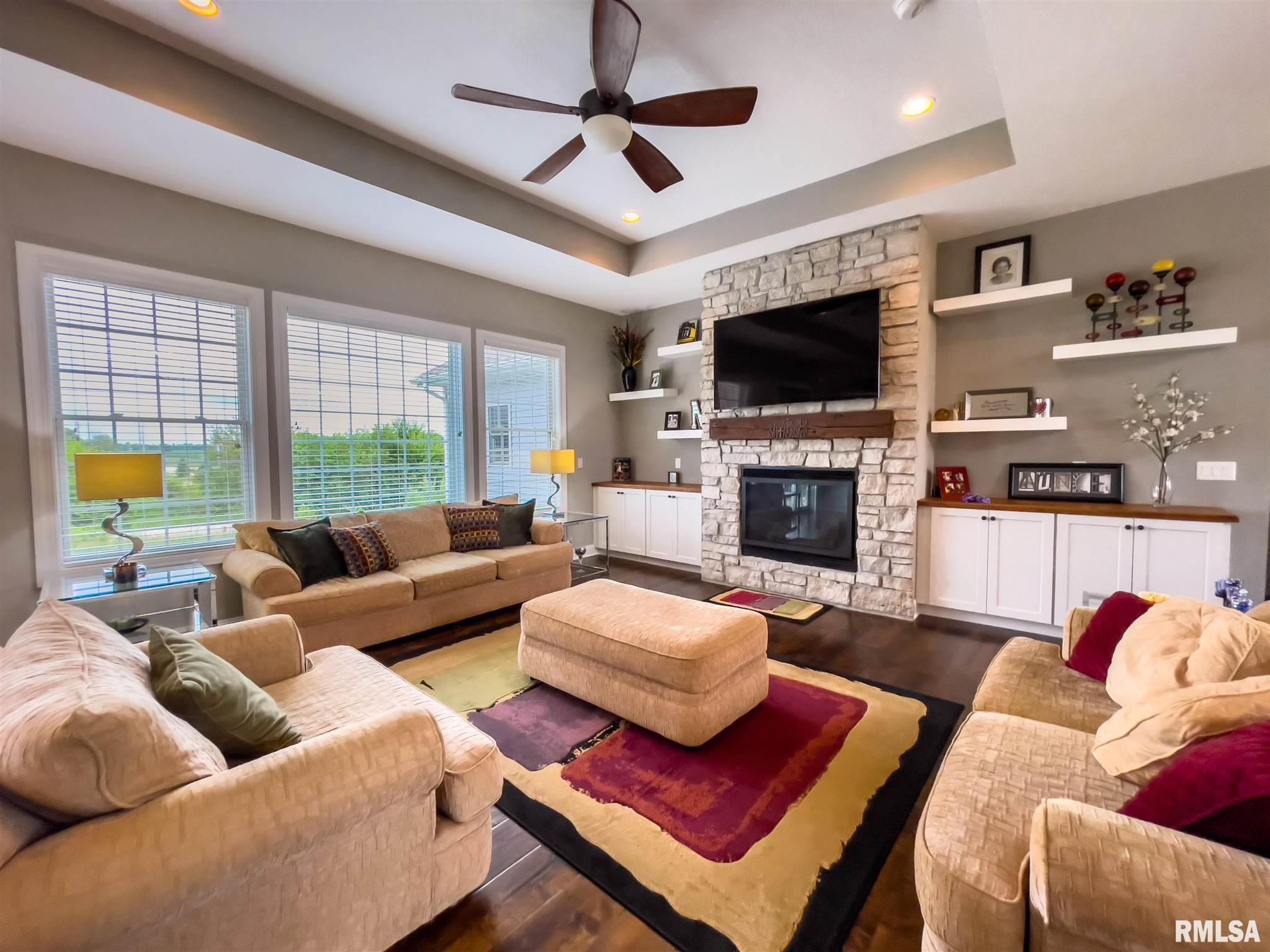 4024 Thomas Pointe Road Davenport, IA 52807 - Photo 9 of 35 Gallery Image 9