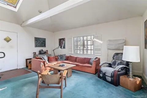 $675,000 | 10 Shawnee Avenue, Yonkers, NY 10710