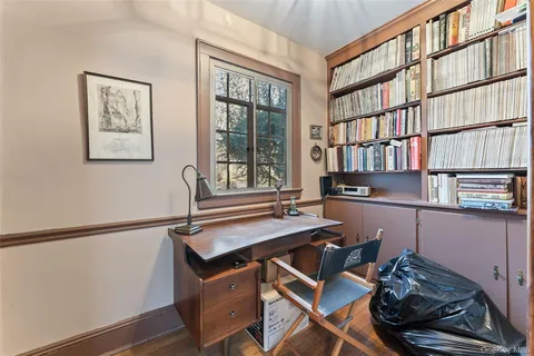 $675,000 | 10 Shawnee Avenue, Yonkers, NY 10710