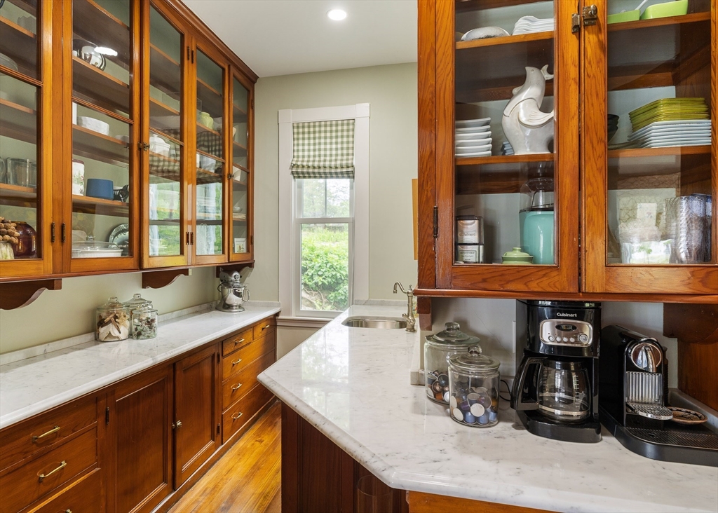53 Tupelo Road Swampscott, MA 01907 - Photo 22 of 42