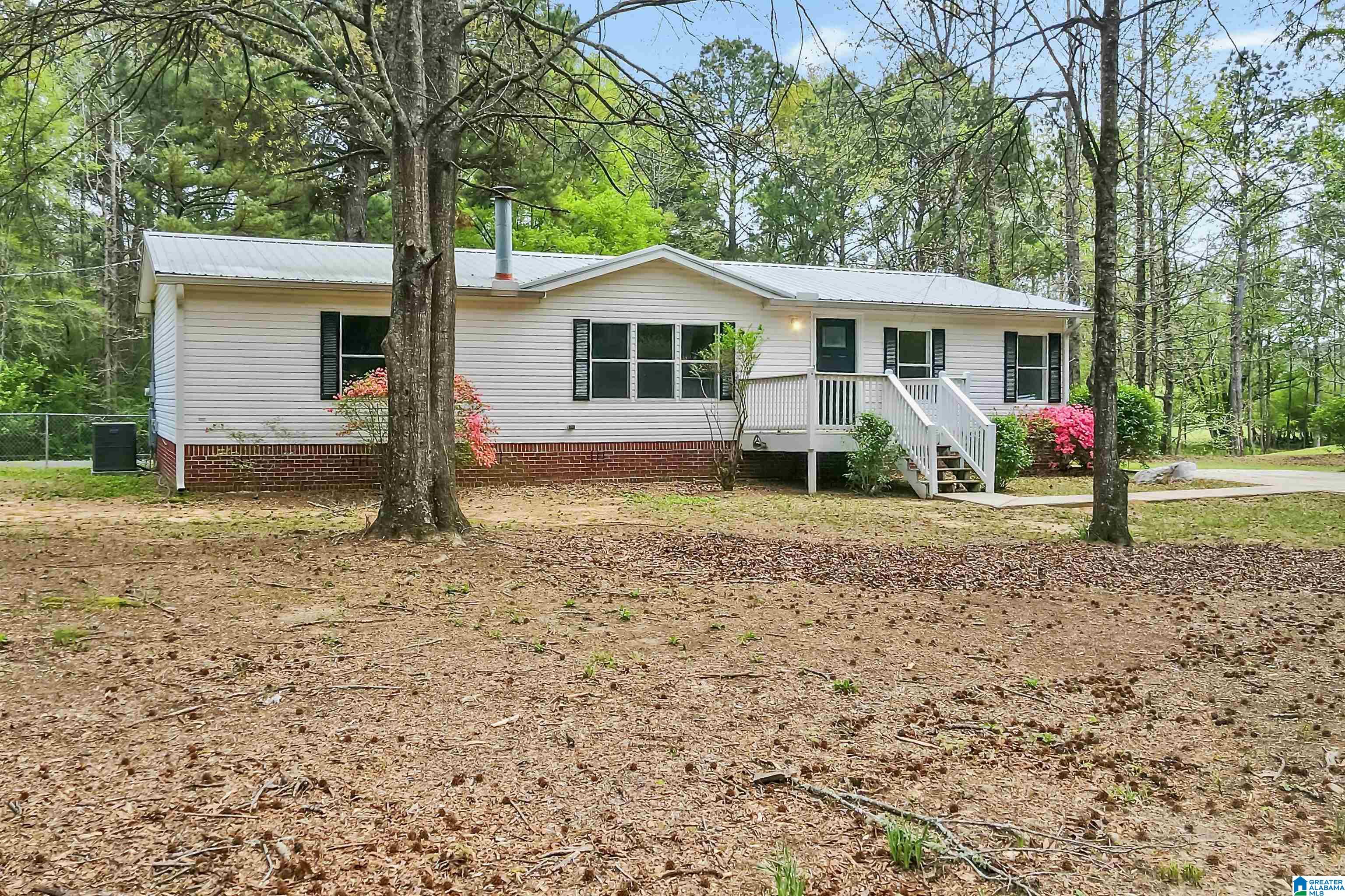 115 Tyler Circle Vincent, AL 35178 - Photo 4 of 42