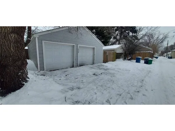 $1,600 | 1426 Washington Street Northeast, Unit 2, Minneapolis, MN 55413