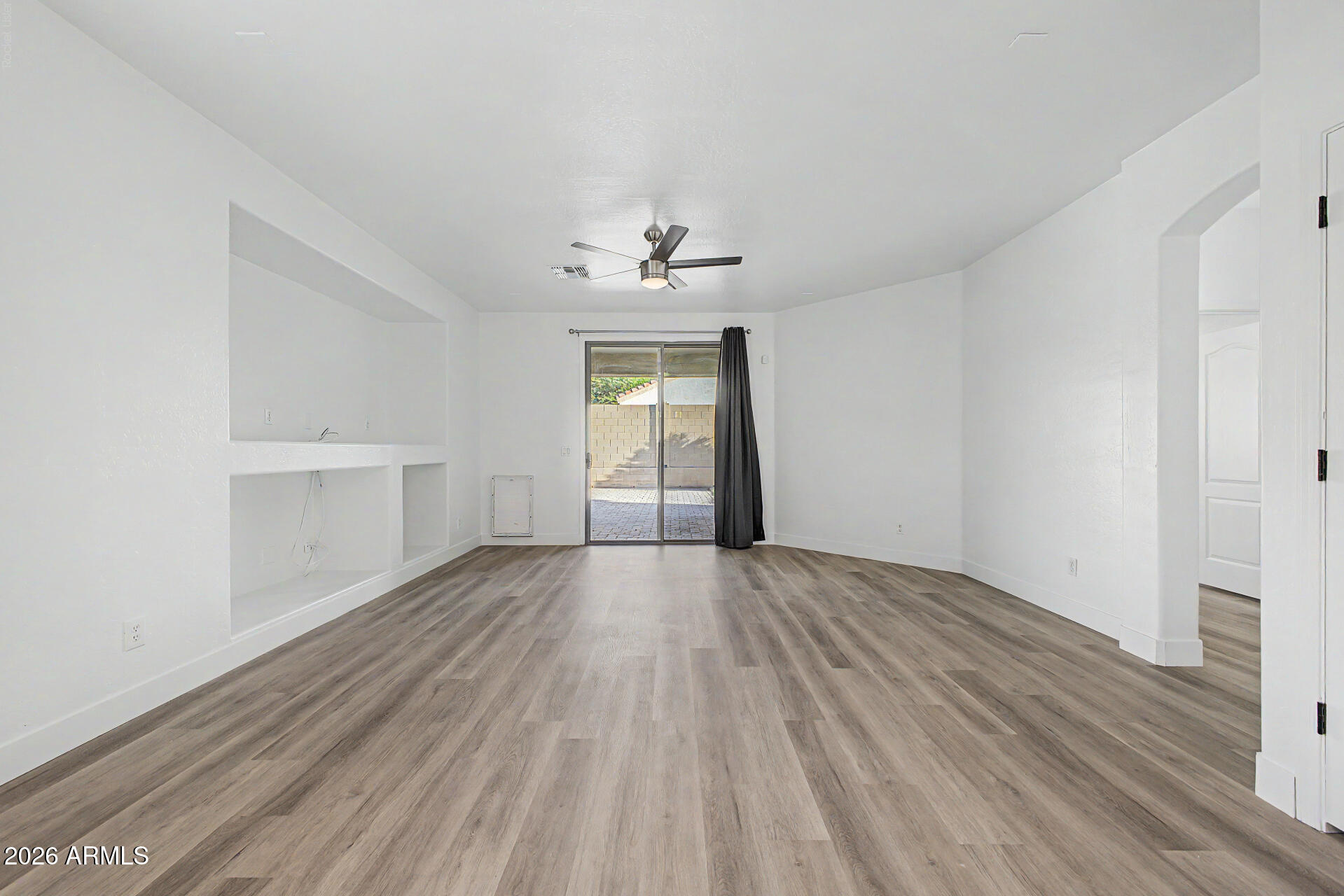 11921 West Monte Vista Road Avondale, AZ 85392 - Photo 15 of 56 09 - Monte Vista