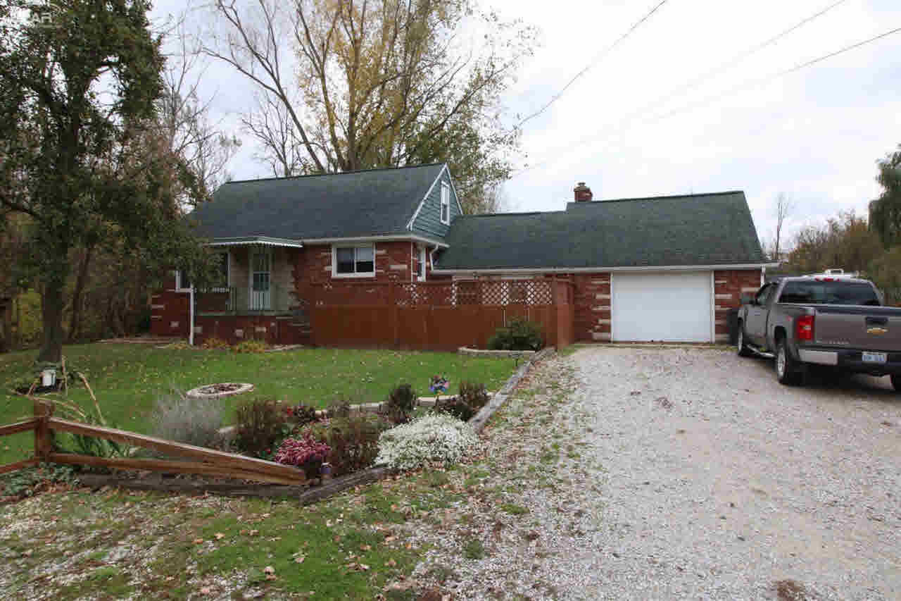 12164 Davison Road Davison, MI 48423 - Photo 1 of 29 21385503.JPG