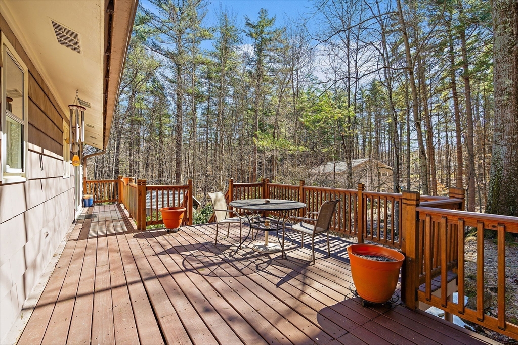 352 Taylor Road Stow, MA 01775 - Photo 31 of 39