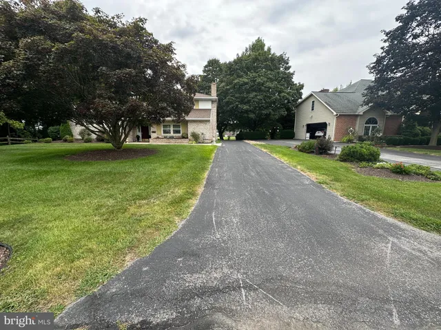 a view of a entryway door of the house