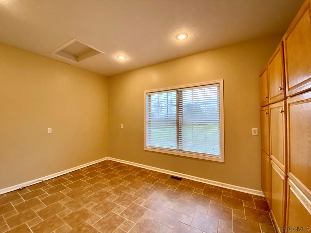 153 Sally Road Johnstown, PA 15906 - Photo 23 of 59