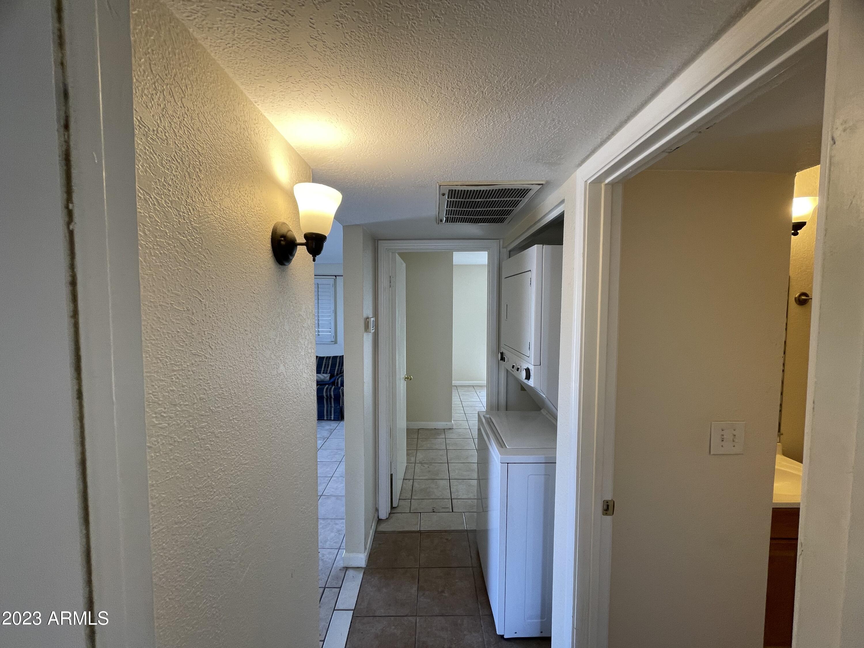 2605 West Ocotillo Road, Unit 1 Phoenix, AZ 85017 - Photo 11 of 19 IMG_9182