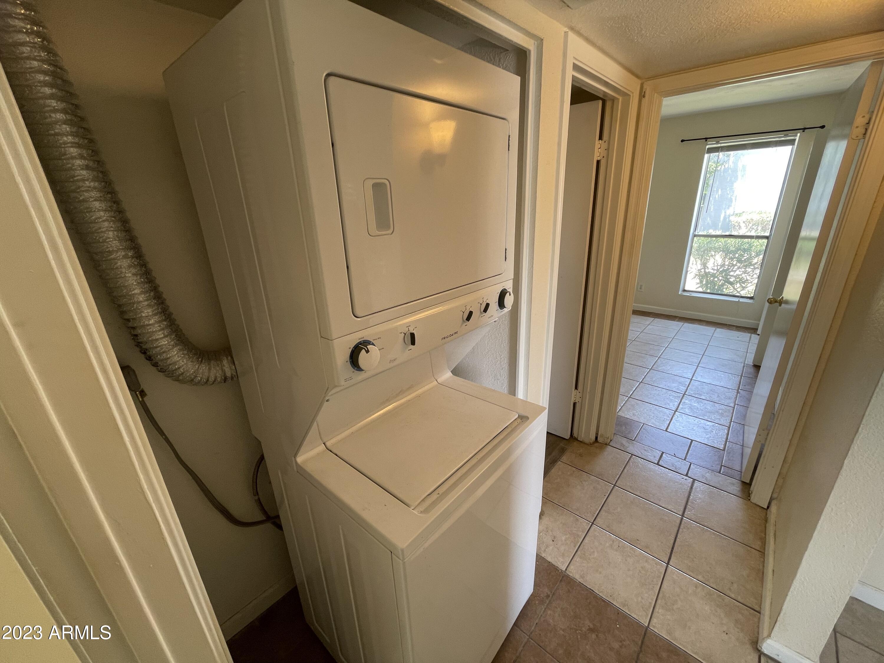 2605 West Ocotillo Road, Unit 1 Phoenix, AZ 85017 - Photo 12 of 19 IMG_9186