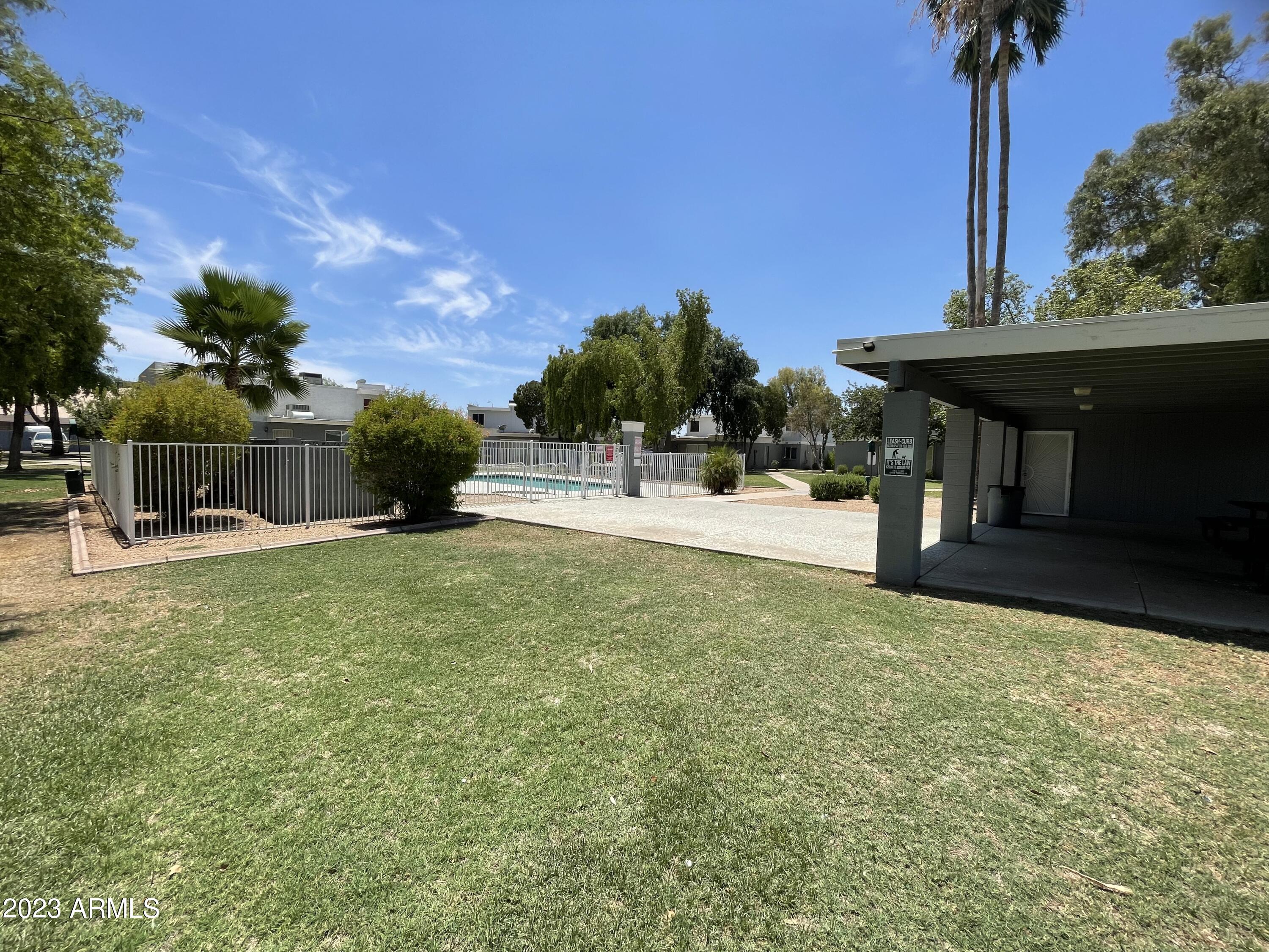 2605 West Ocotillo Road, Unit 1 Phoenix, AZ 85017 - Photo 6 of 19 IMG_9163