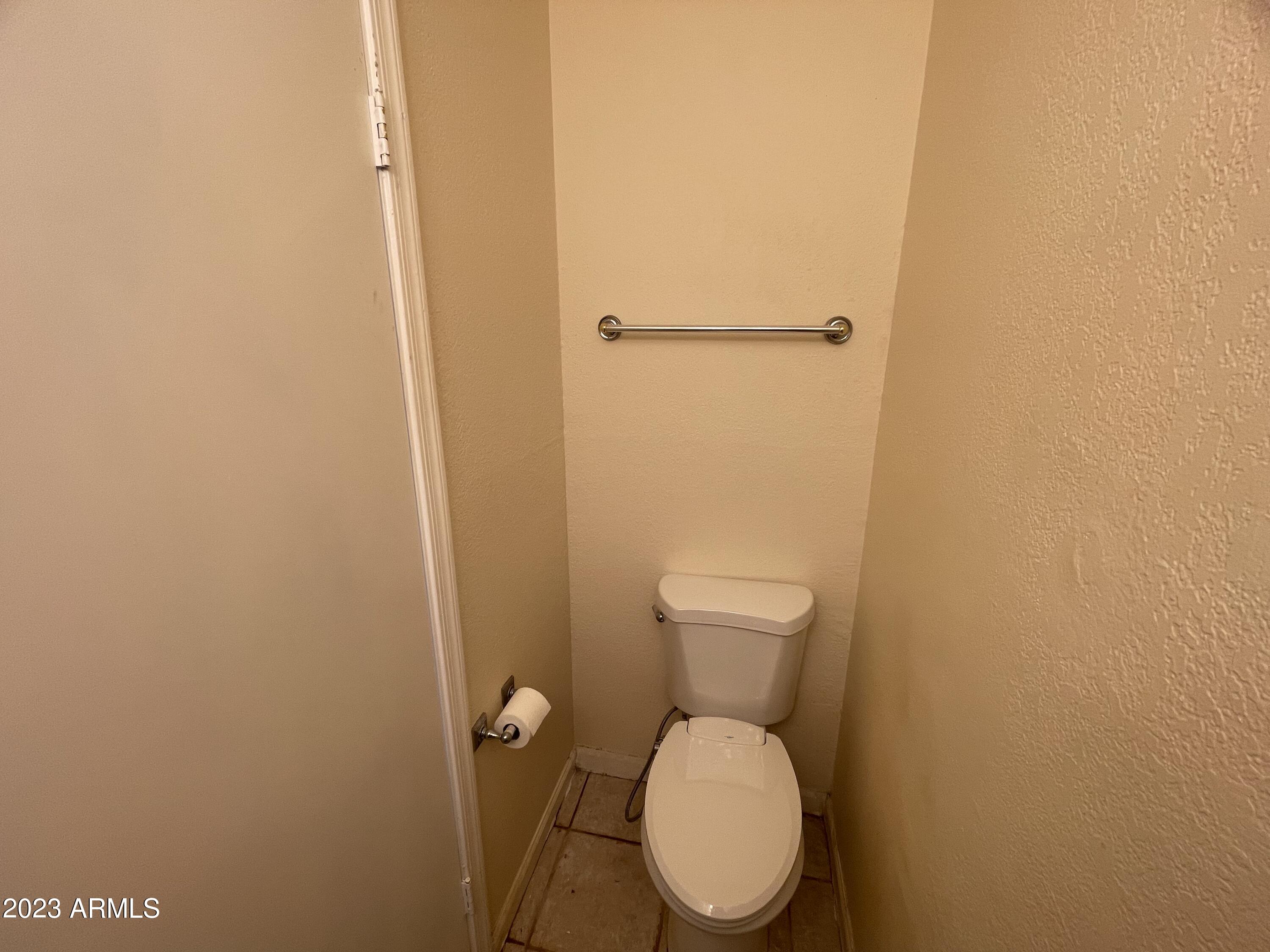 2605 West Ocotillo Road, Unit 1 Phoenix, AZ 85017 - Photo 10 of 19 IMG_9175