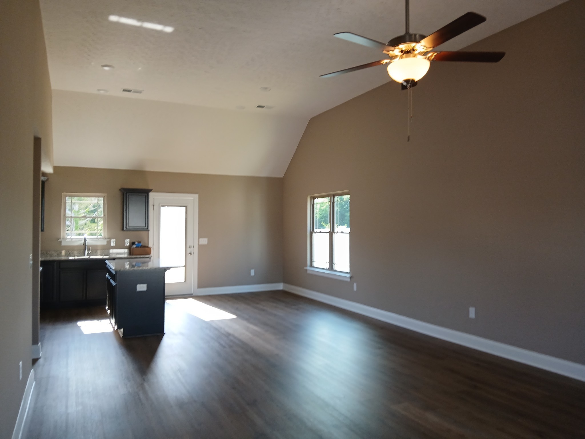 2855 Upstream Road Christiana, TN 37037 - Photo 5 of 84